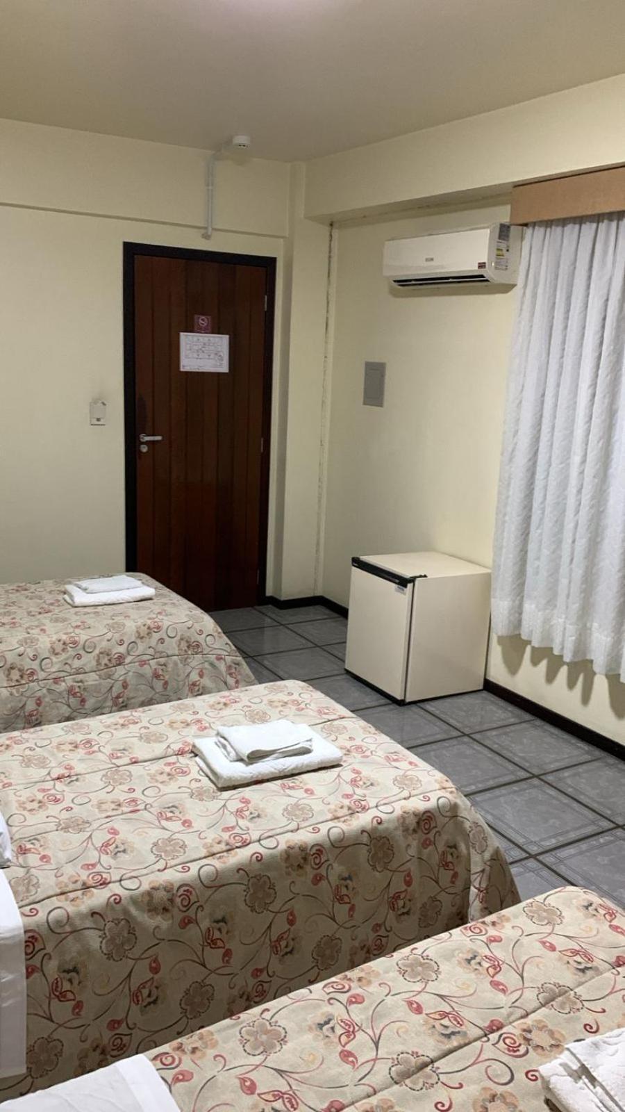 Отель Goldmen Business Criciuma Экстерьер фото
